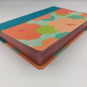 BIBLIA RV60, LETRA GIGANTE, IMITACION PIEL. FLORAL.