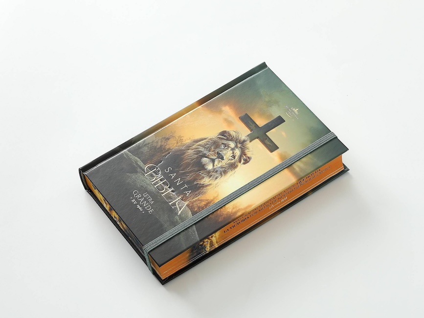 Biblia RVR60 TAMAÑO MANUAL LETRA GRANDE TAPA DURA CON ELASTICO: LEON Y CRUZ - Imagen 5